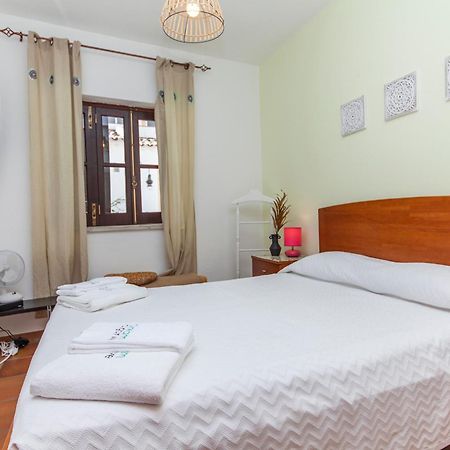 J - Casa Do Farol Guesthouse 拉哥斯 客房 照片