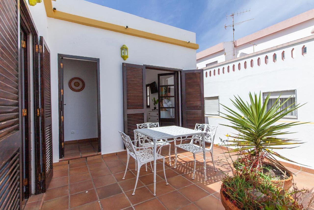 J - Casa Do Farol Guesthouse 拉哥斯 外观 照片