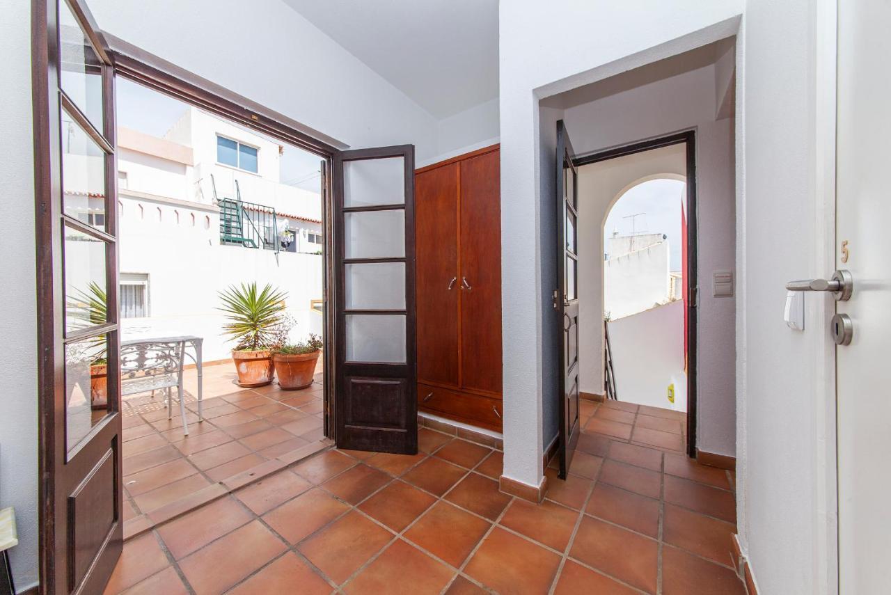 J - Casa Do Farol Guesthouse 拉哥斯 外观 照片