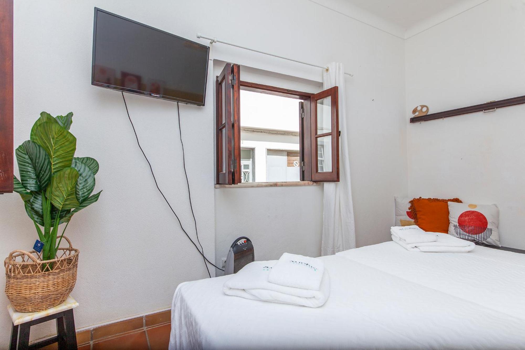 J - Casa Do Farol Guesthouse 拉哥斯 客房 照片