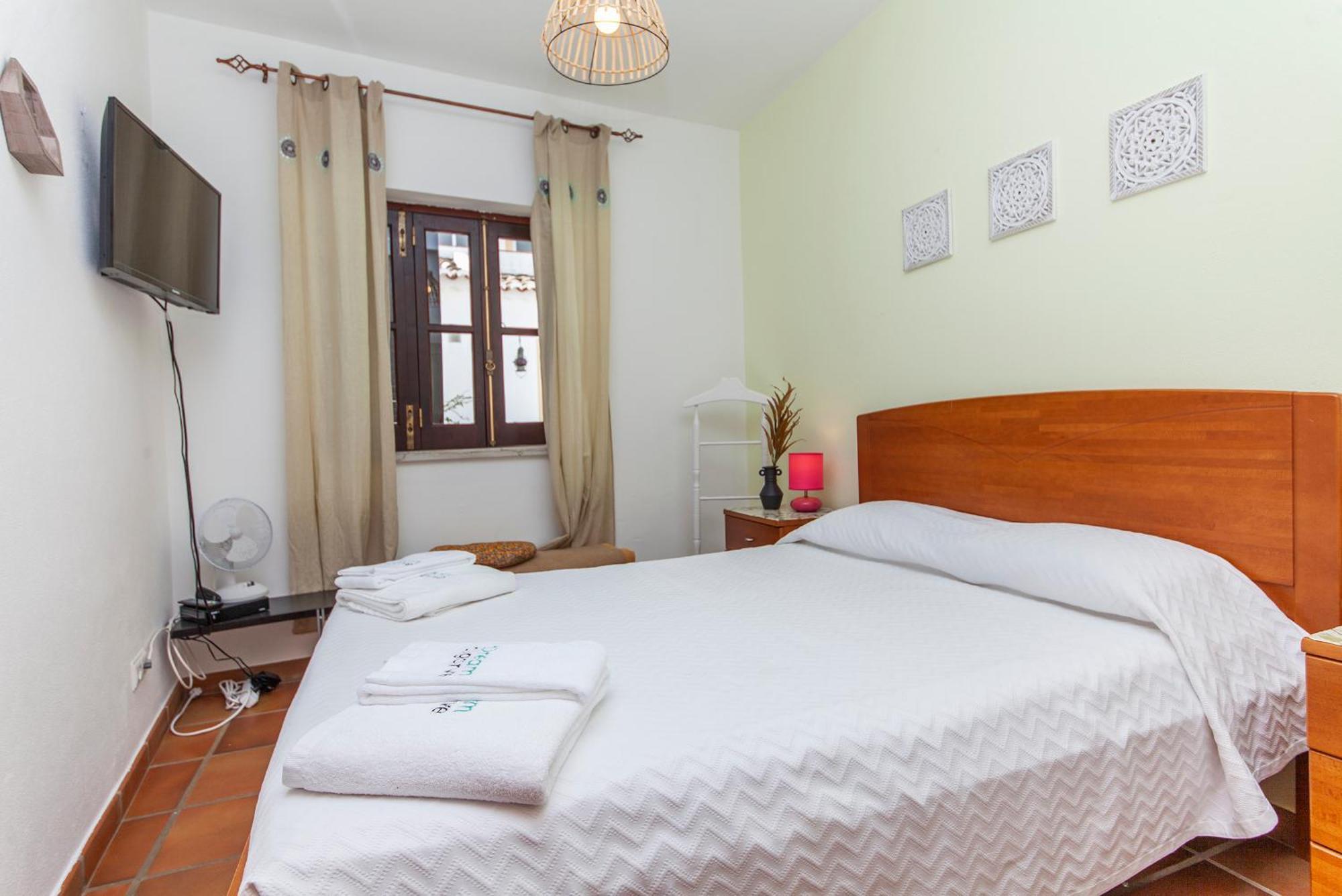 J - Casa Do Farol Guesthouse 拉哥斯 客房 照片